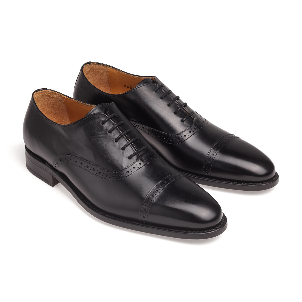 Finsbury Balmoral Black